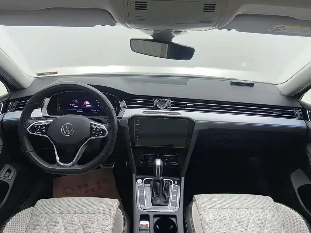 Volkswagen Magotan 2023 из CN, фото 9
