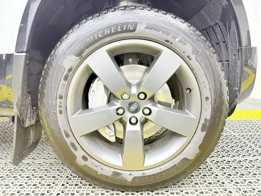 Land Rover Defender 2025 из CN, фото 5
