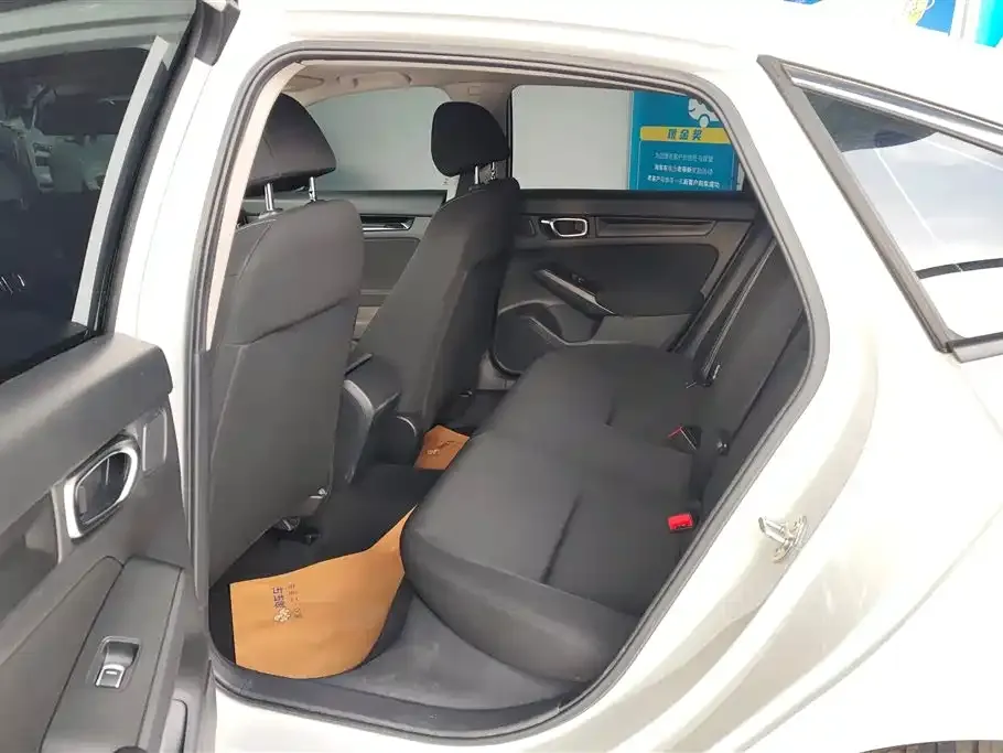 Honda Civic — фото 2