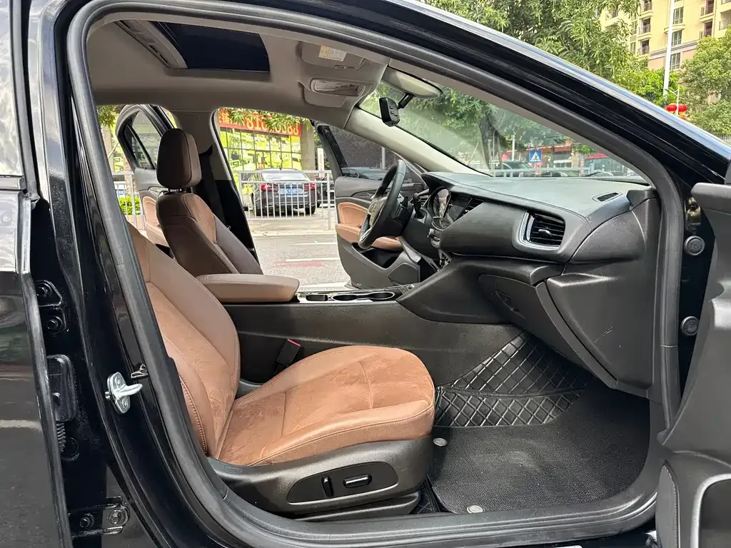 Buick Regal — фото 6