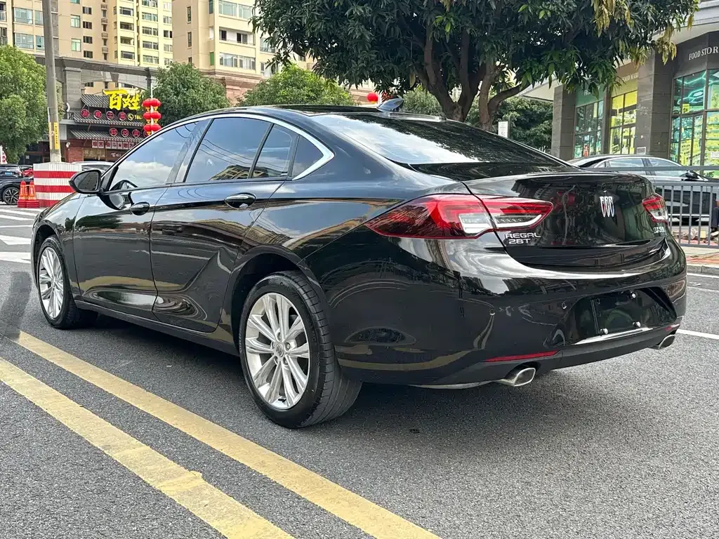 Buick Regal — фото 10