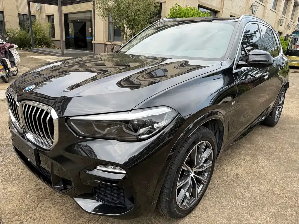 BMW X5 (Import)