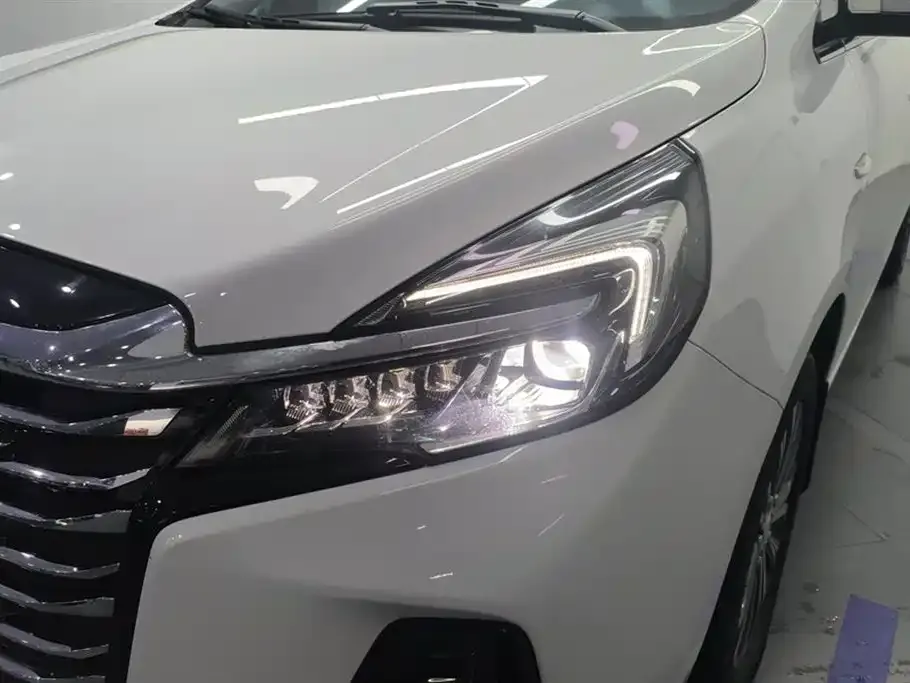 Buick GL8 2024 из CN, фото 9