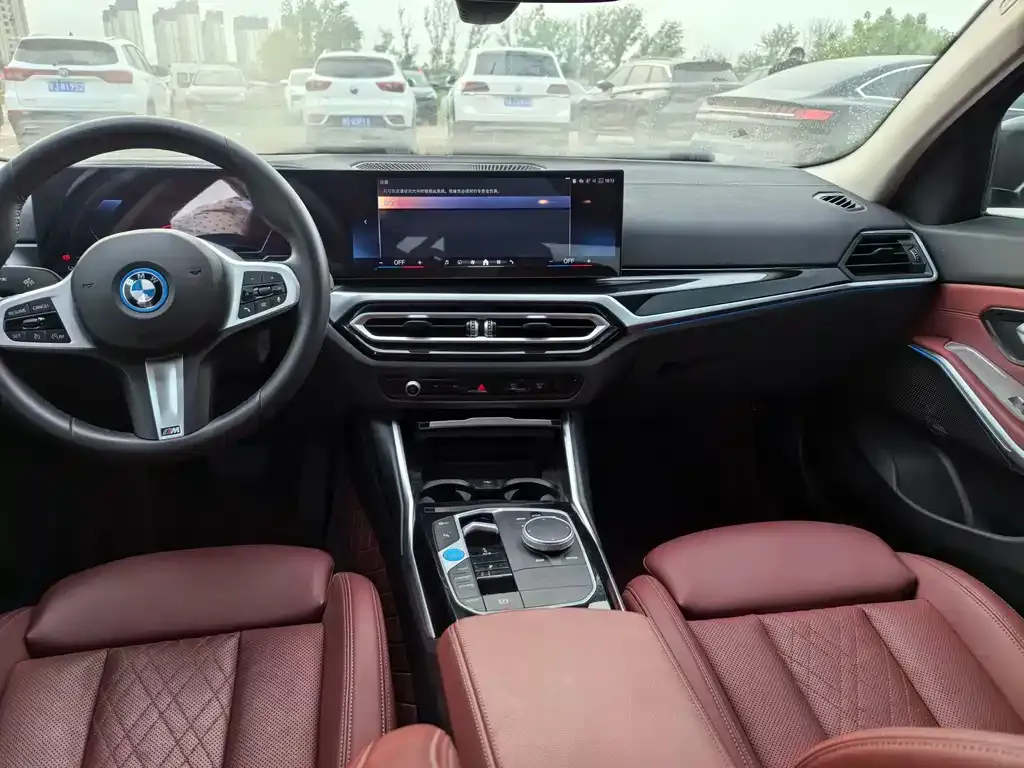 BMW i3 2024 из CN, фото 9