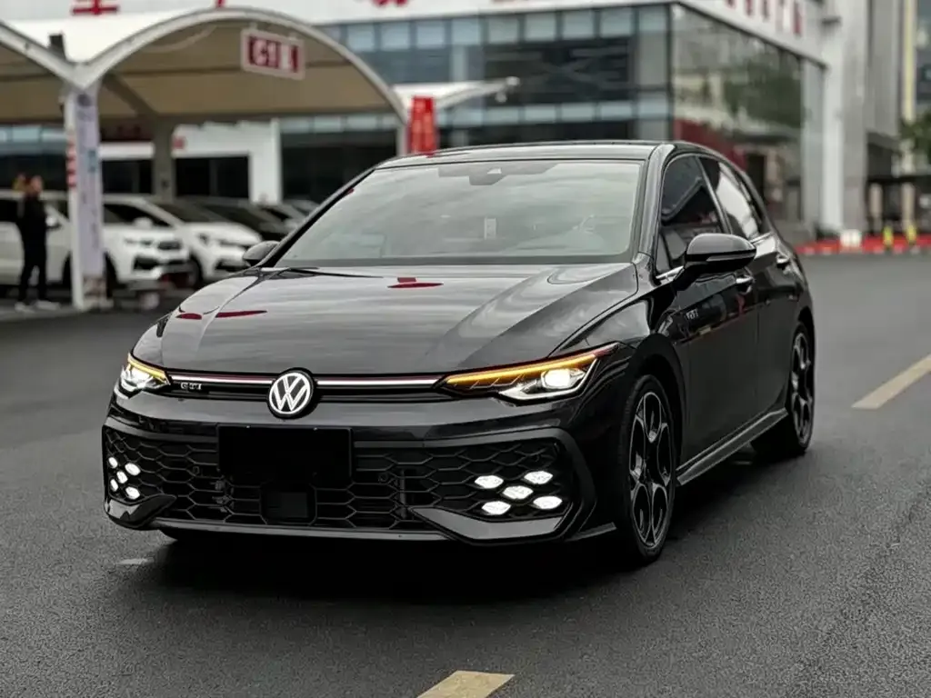 Volkswagen Golf GTI 2025 из CN, фото 1