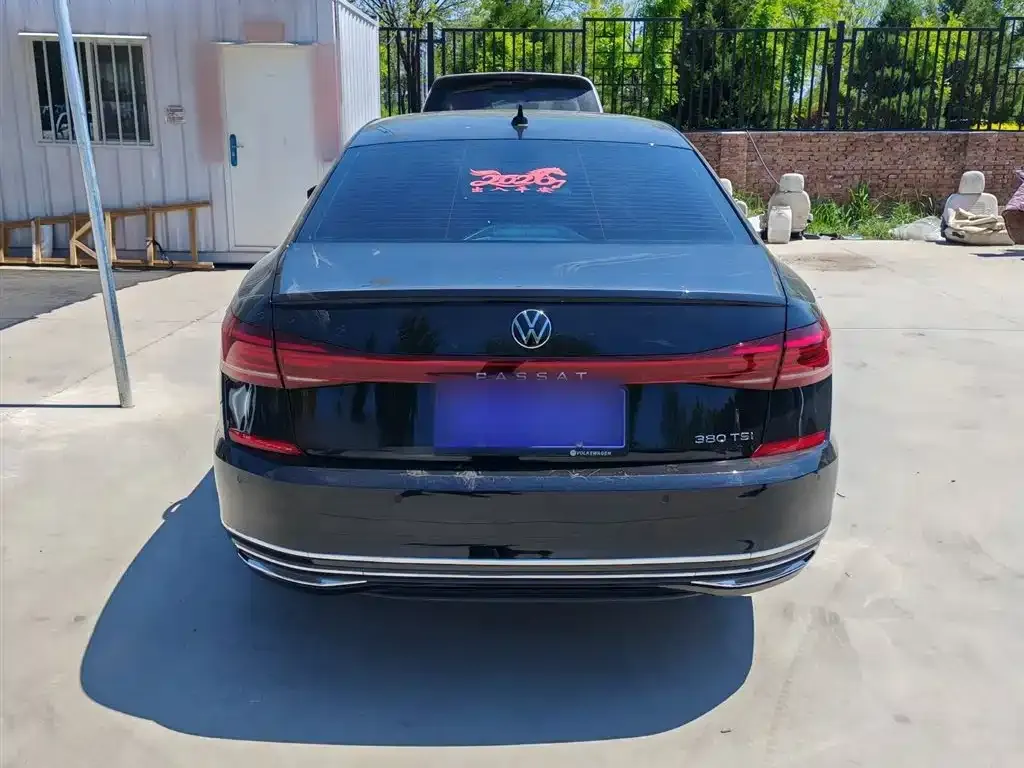 Volkswagen Passat — фото 3