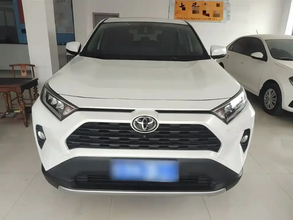 Toyota RAV4 2021 из CN, фото 5