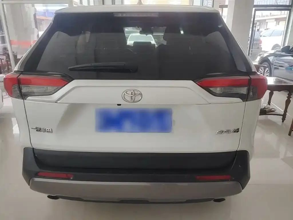 Toyota RAV4 2021 из CN, фото 6