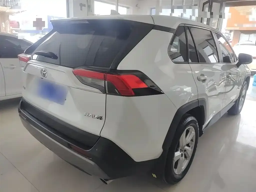 Toyota RAV4 2021 из CN, фото 9