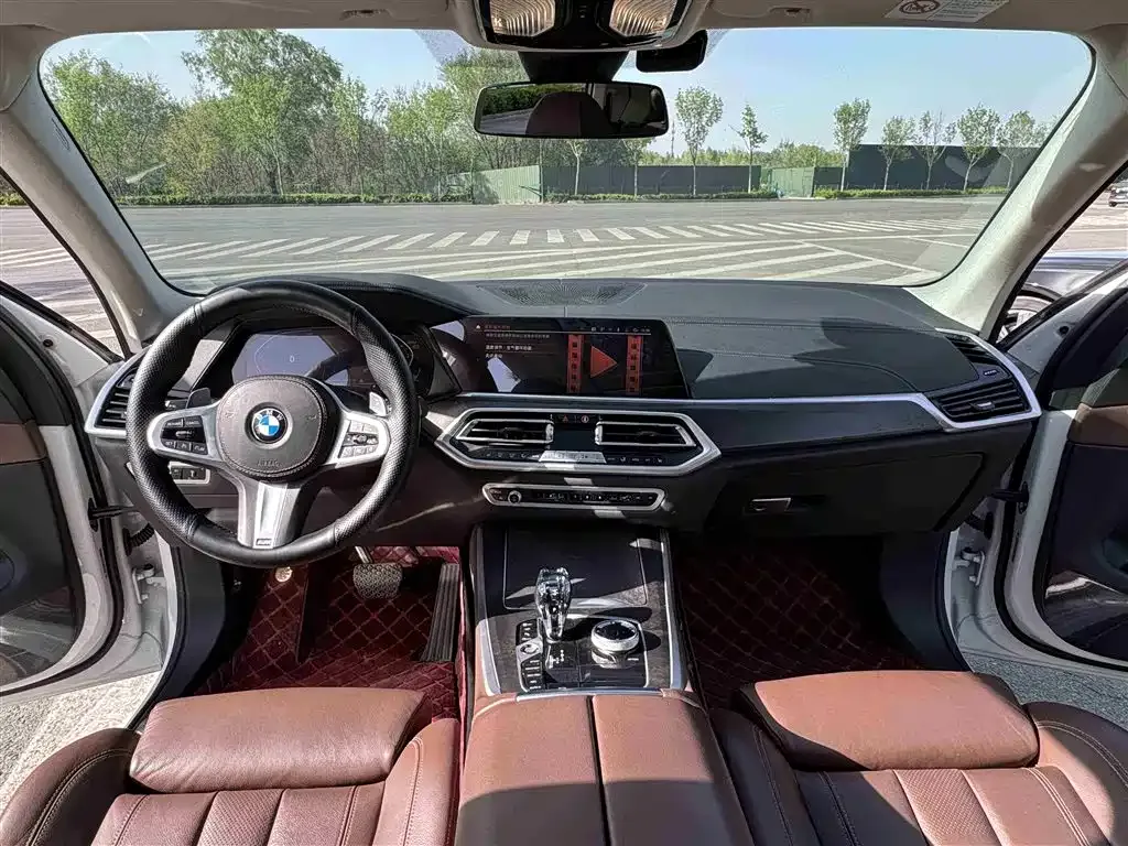 BMW X5 (Import) — фото 10