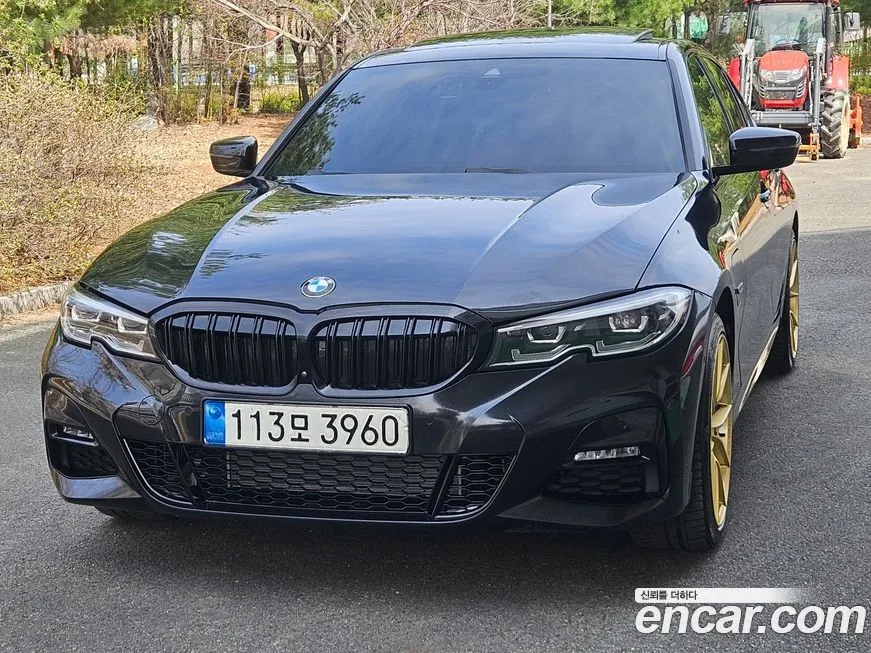 BMW 3-Series 2022 из KR, фото 10