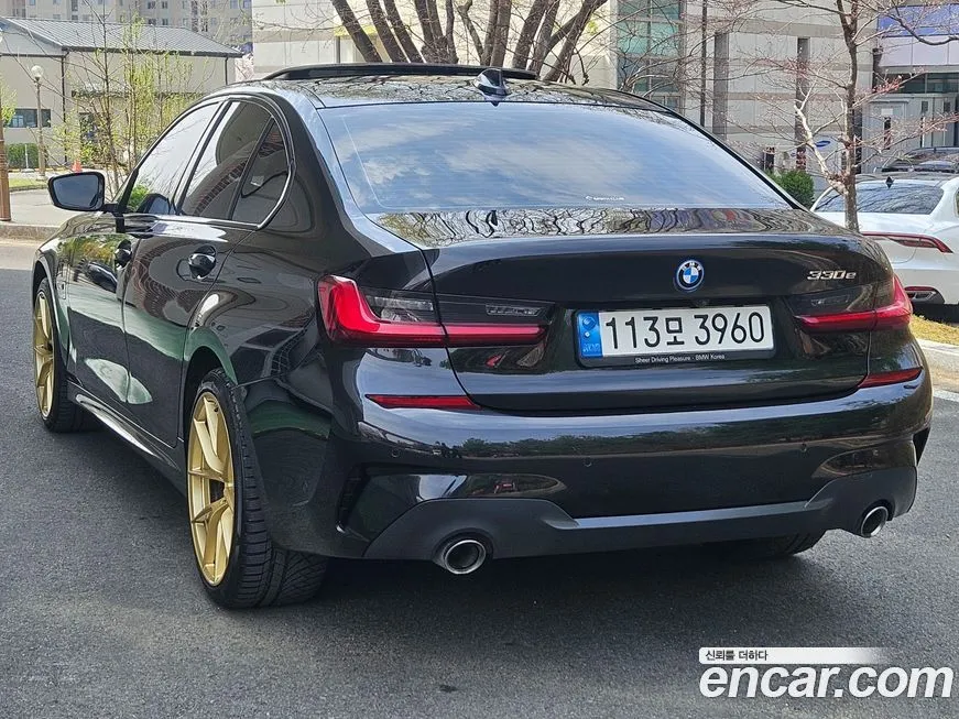 BMW 3-Series 2022 из KR, фото 7