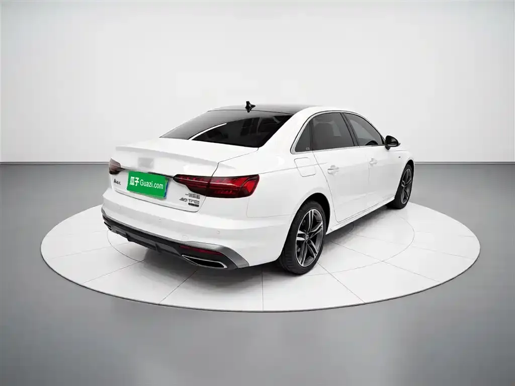 Audi A4L — фото 6