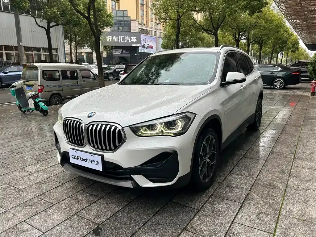 BMW X1 2022 из CN, фото 1