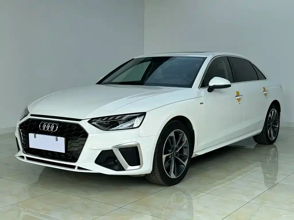 Audi A4L 2024 из CN, фото 1