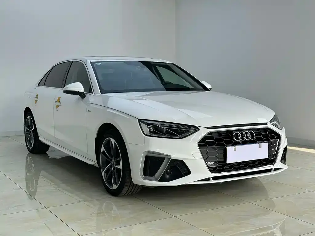 Audi A4L 2024 из CN, фото 8