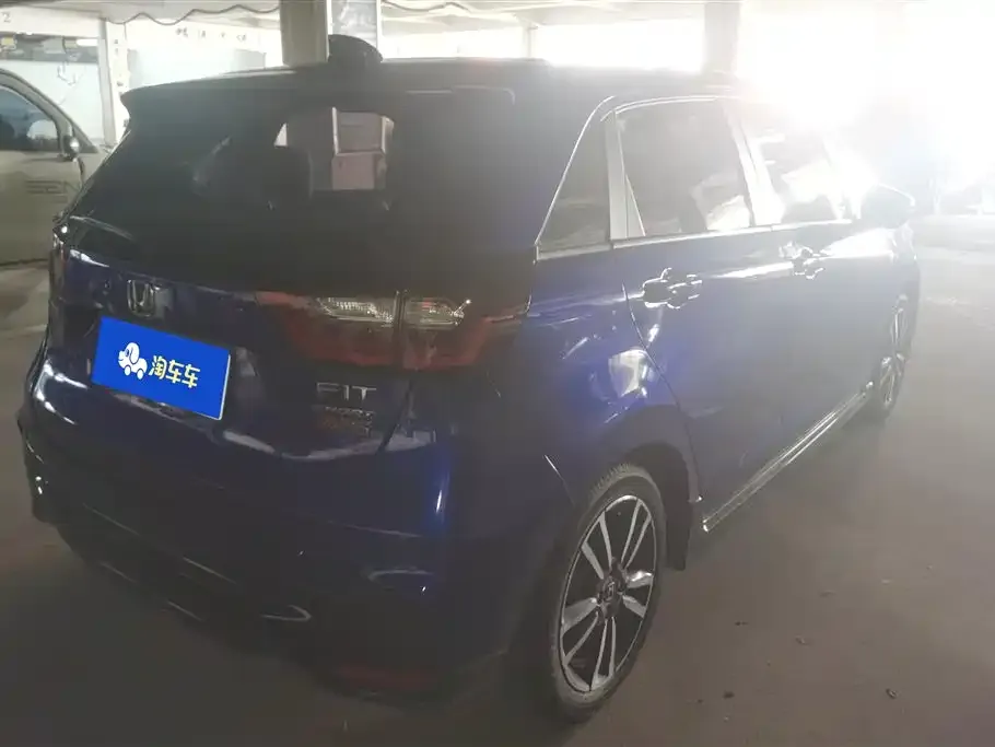 Honda Fit 2023 из CN, фото 3