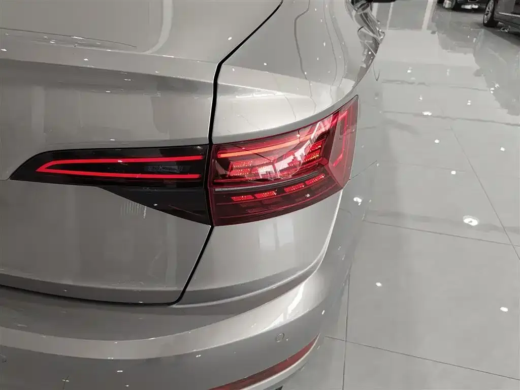 Volkswagen Sagitar 2021 из CN, фото 2