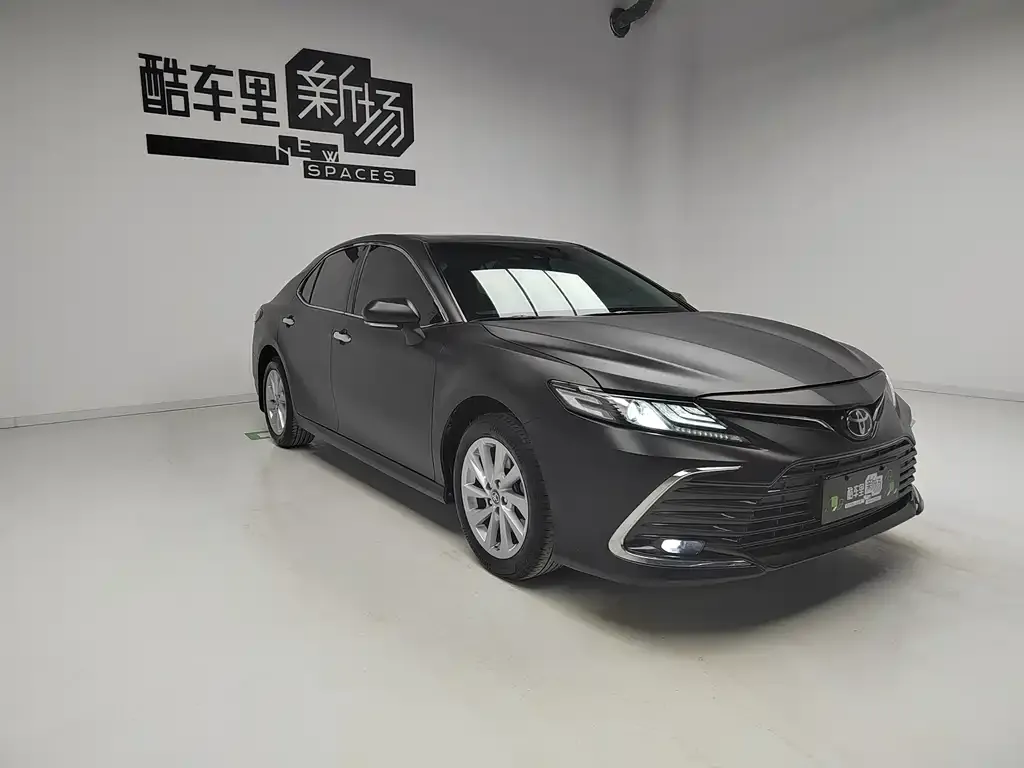 Toyota Camry 2022 из CN, фото 9