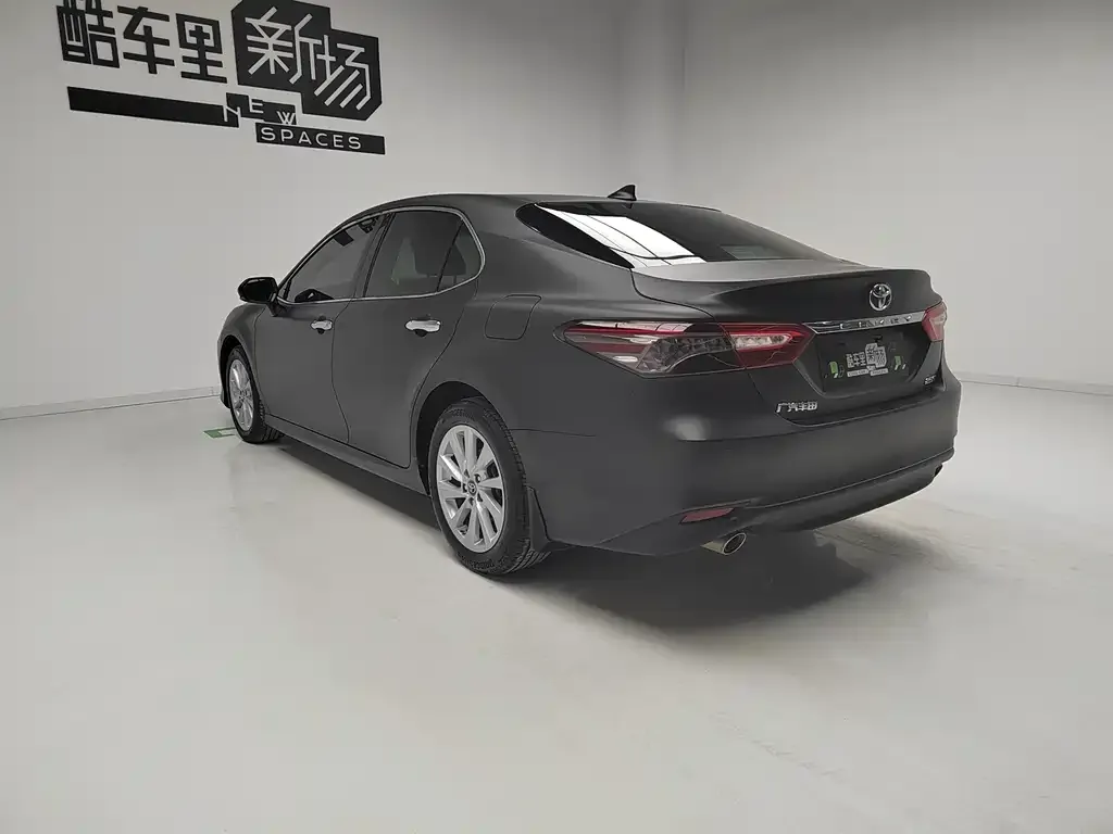 Toyota Camry 2022 из CN, фото 7