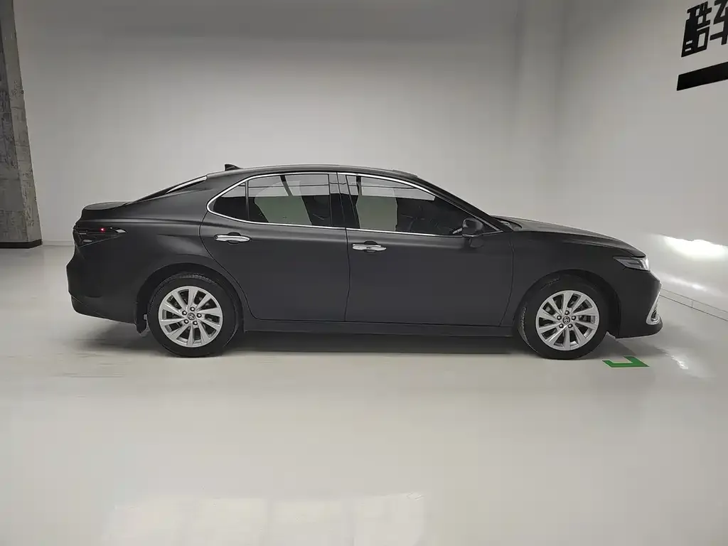 Toyota Camry 2022 из CN, фото 10