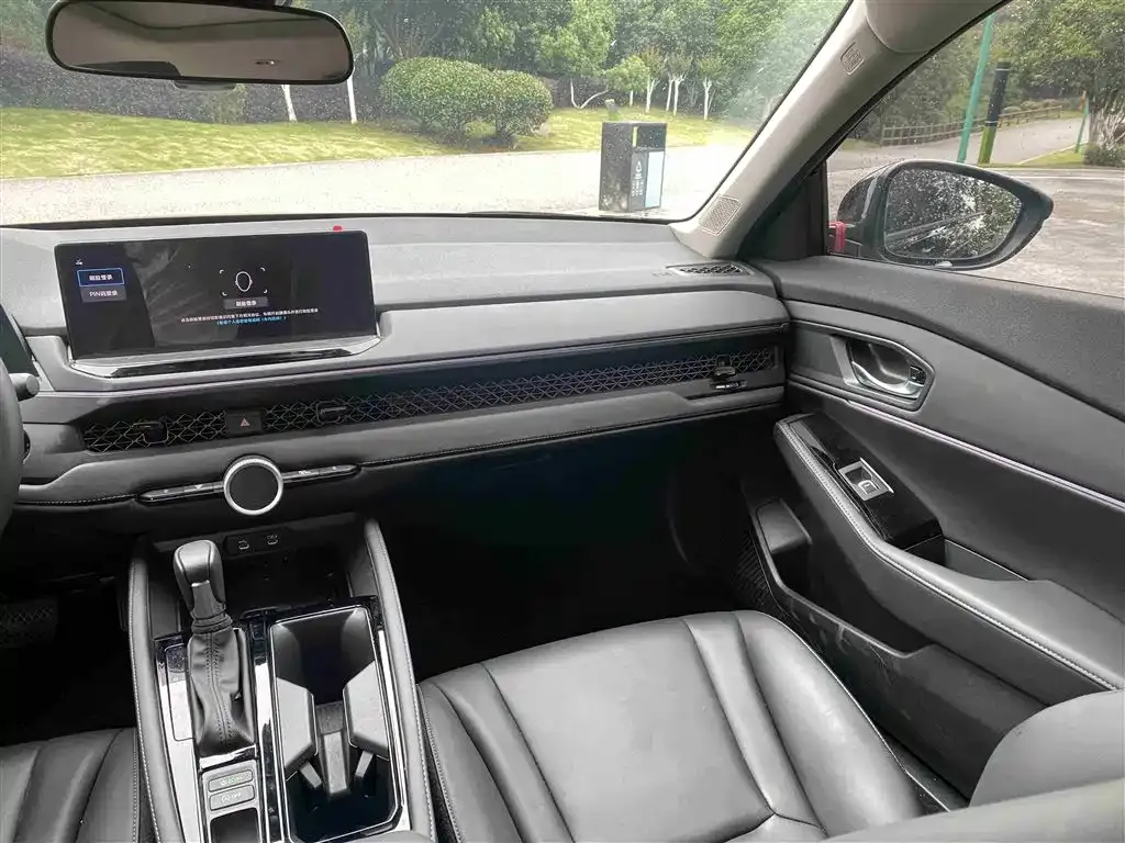 Honda Accord 2024 из CN, фото 4