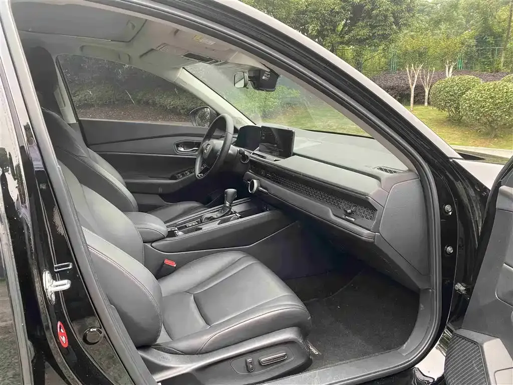 Honda Accord 2024 из CN, фото 9