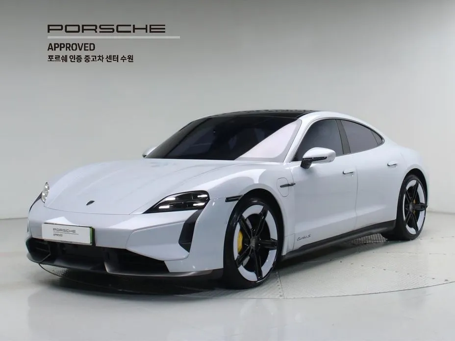 Porsche Taycan