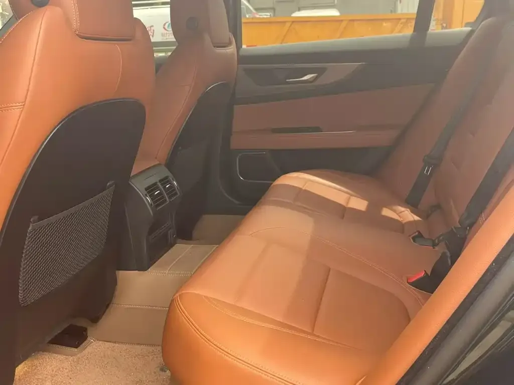 Jaguar XEL 2023 из CN, фото 2