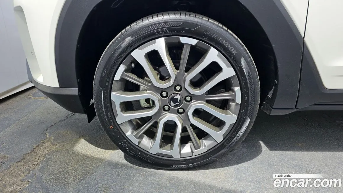 KG Mobility (Ssangyong) Torres — фото 9