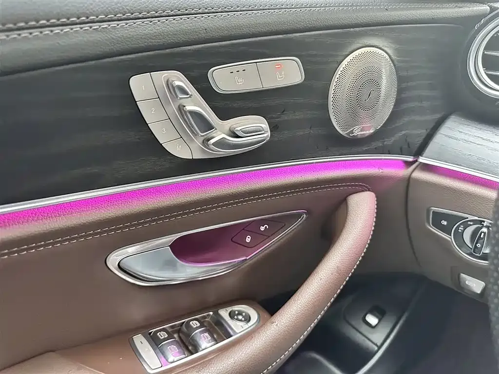 Mercedes-Benz E-Class 2021 из CN, фото 2