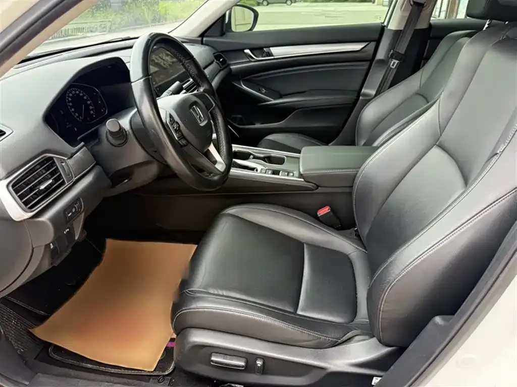 Honda Accord 2022 из CN, фото 10
