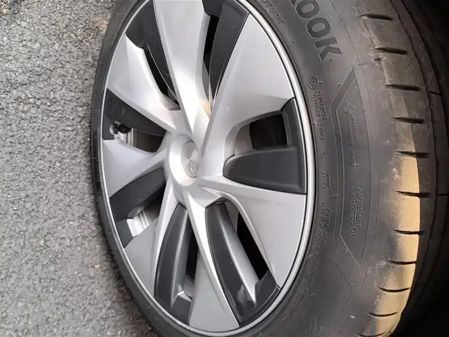Tesla Model Y 2021 из CN, фото 9