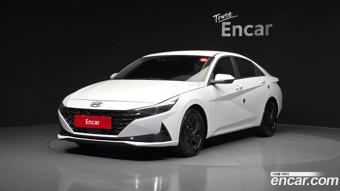Hyundai AVANTE 2023 из KR, фото 1
