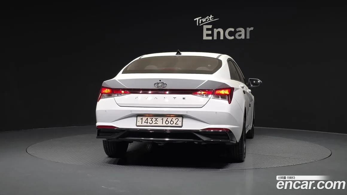 Hyundai AVANTE 2023 из KR, фото 2