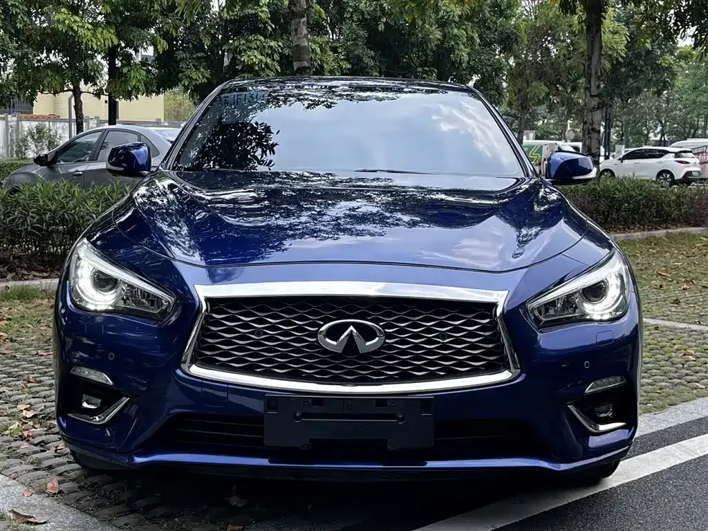 Infiniti Q50L — фото 6