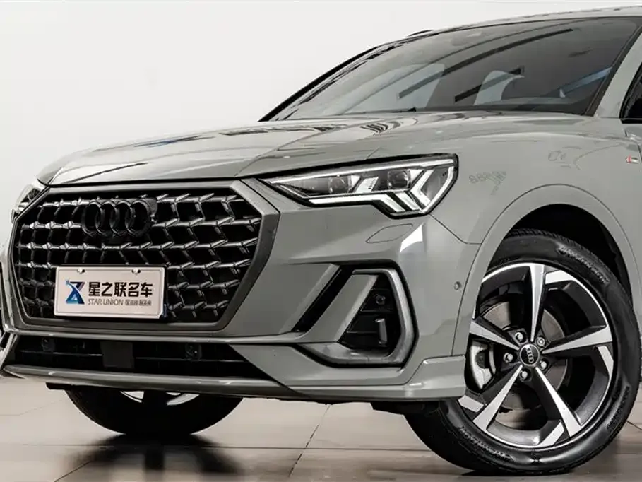 Audi Q3 — фото 5