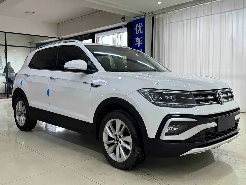 Volkswagen T-Cross — фото 2