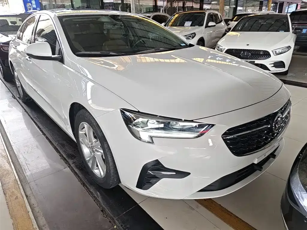 Buick Regal 2022 из CN, фото 2