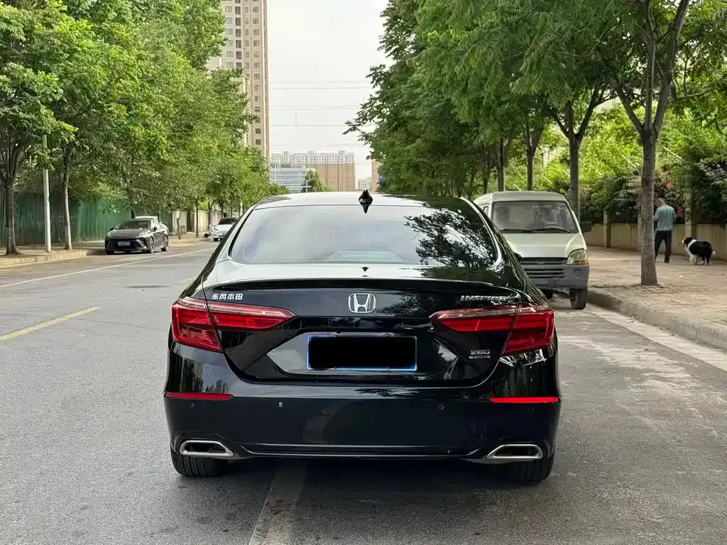 Honda Inspire — фото 9
