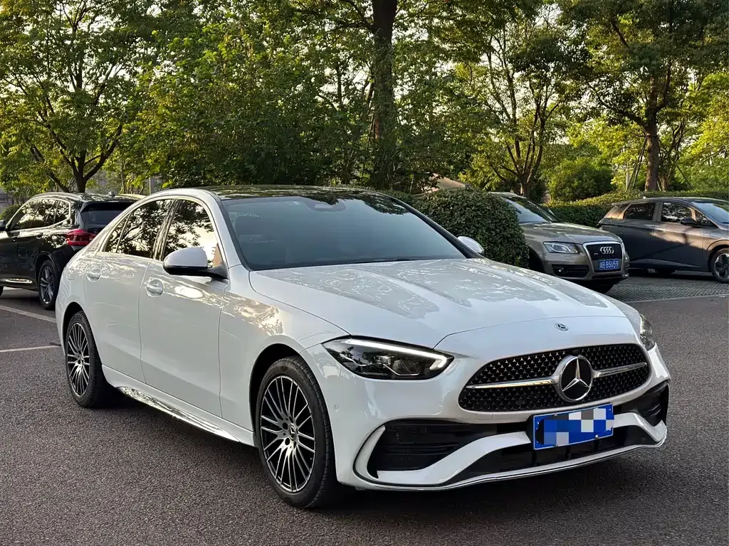 Mercedes-Benz C-Class — фото 10