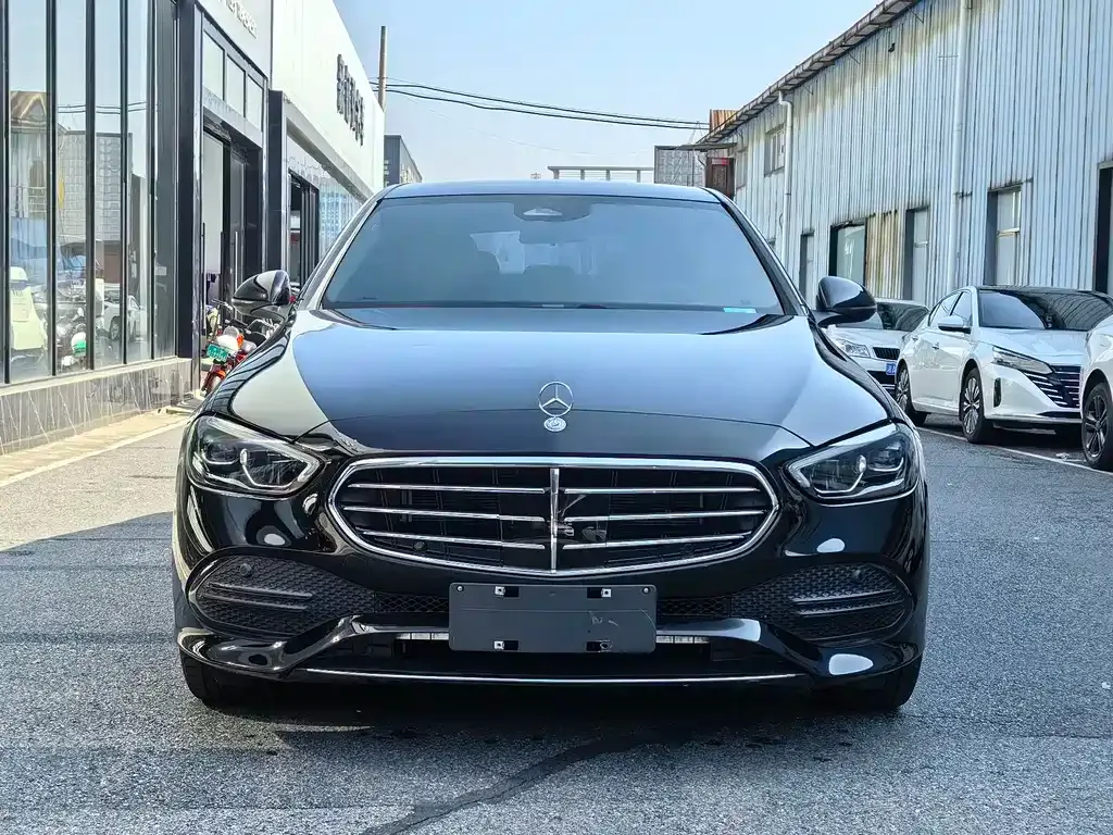 Mercedes-Benz C-Class — фото 10