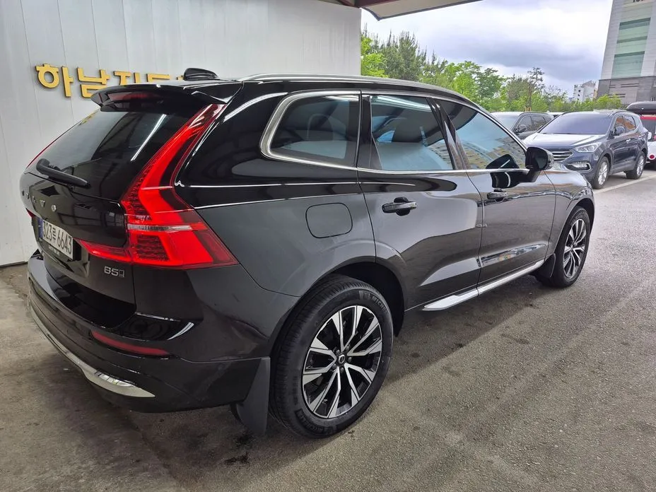 Volvo XC60 — фото 10