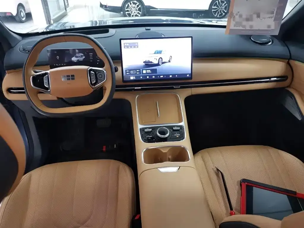 Geely Galaxy Xingjian 7 2025 из CN, фото 3