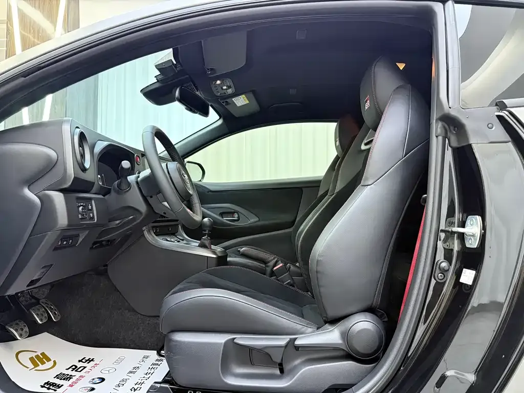 Toyota GR YARIS 2026 из CN, фото 7
