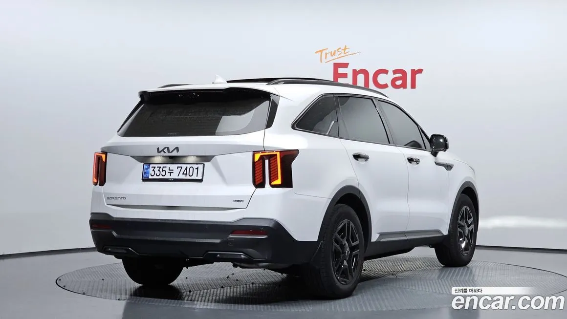 Kia Sorento — фото 5