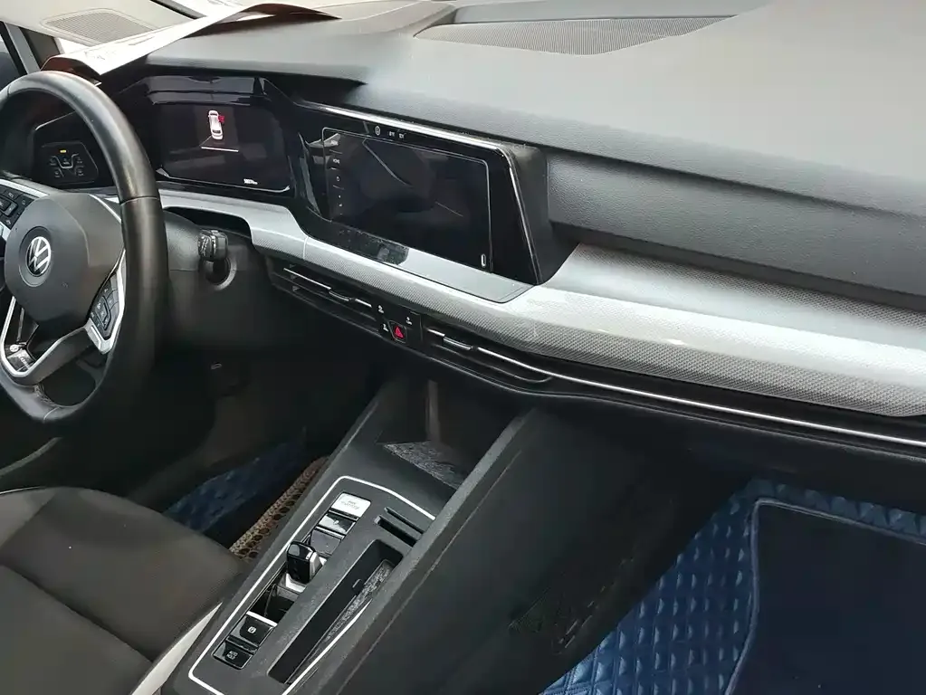 Volkswagen Golf 2022 из CN, фото 5