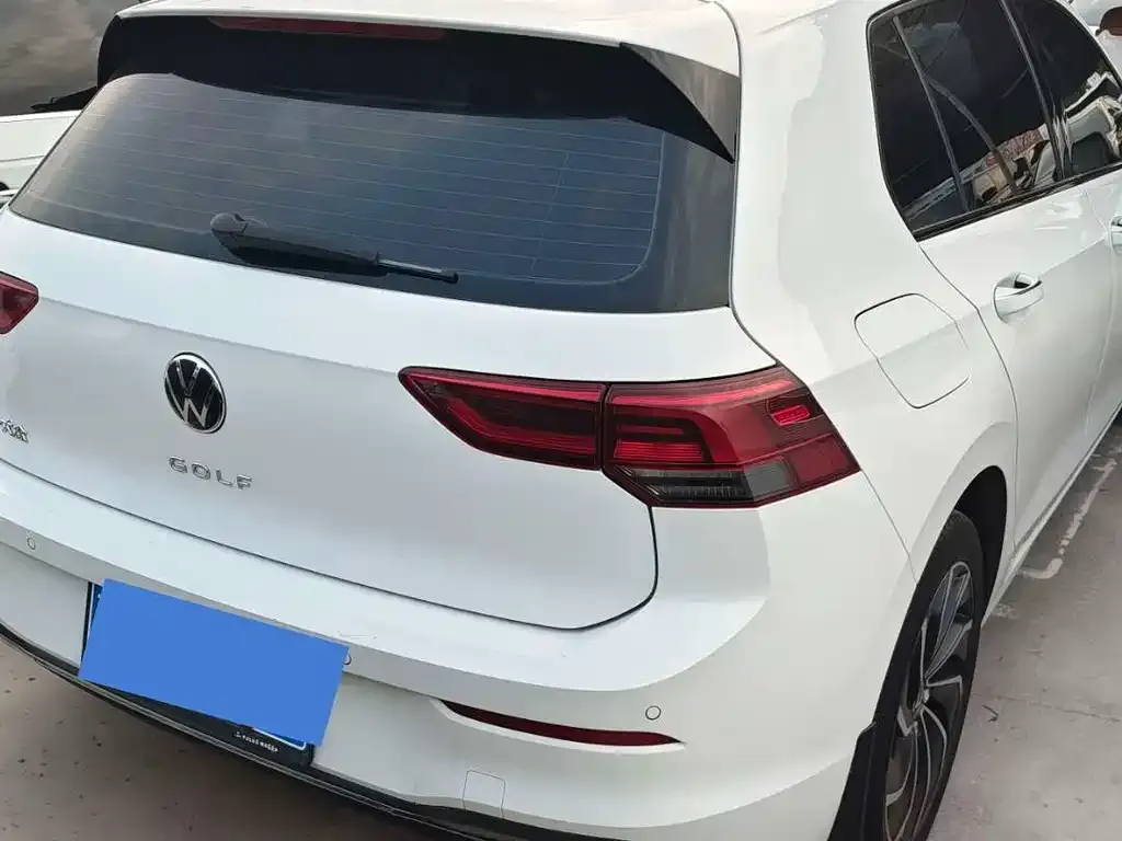Volkswagen Golf 2022 из CN, фото 2