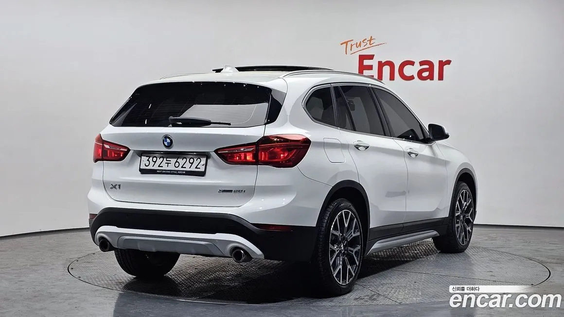 BMW X1 — фото 4