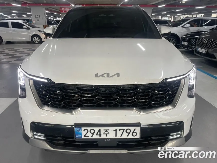 Kia Sorento — фото 1